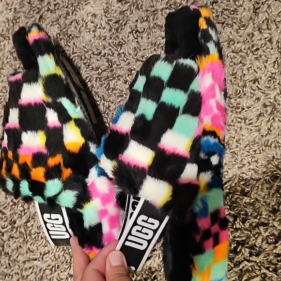 Ugg slippers - Picture 5 of 5